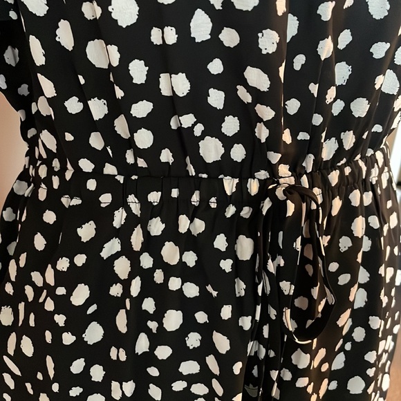 Cheetah Romper - Picture 6 of 6